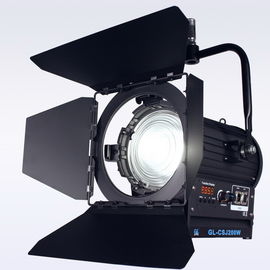 CRI 92 필름 라이트 200W LED 프레넬 라이트 바이 컬러 프로 스튜디오 조명을위한 팬이 없습니다 ((극 조작 요크) 협력 업체