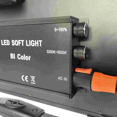 260WHigh CRI/TLCI DMX 및 탑재된 LCD 제어 LED 인터뷰 패널 라이트 ((극 조작 요크) 협력 업체