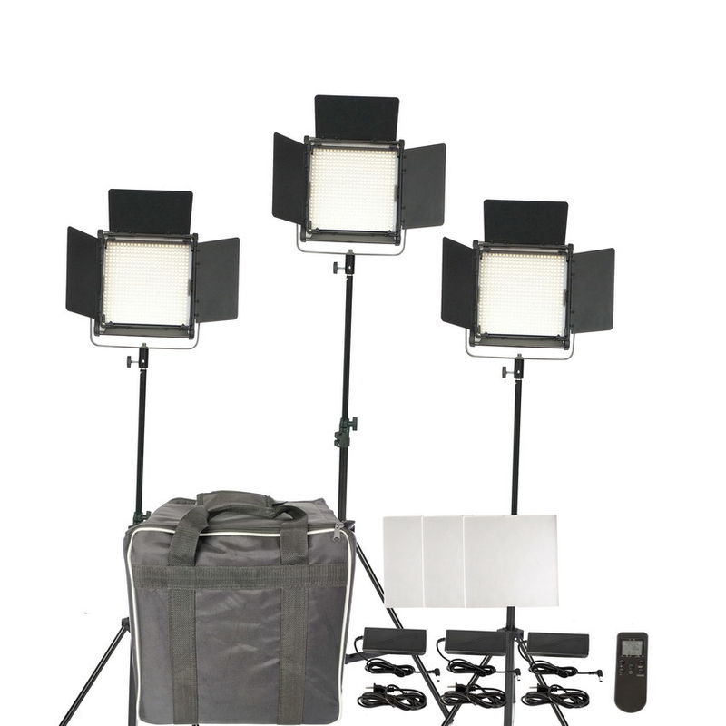 3개의 가벼운 대를 가진 휴대용 LED 영상 가벼운 장비 높은 CRI, LED 빛 패널 장비 협력 업체